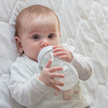 Quel lait pour remplacer le lait maternel ? 