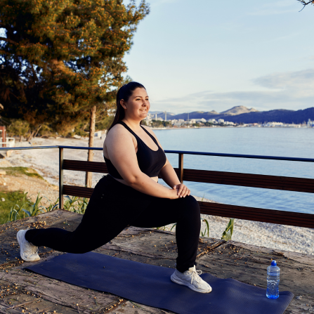 Le yoga en plein air : se ressourcer tout en prenant soin de son corps et de sa santé