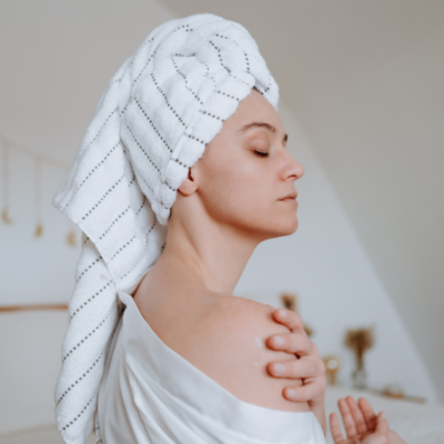 Comment prendre soin de sa peau pendant les traitements anticancéreux ?
